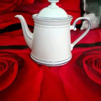 Немски чайник Мариенбад- порцелан, снимка 2 - Антикварни и старинни предмети - 33610718