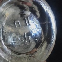 Стара малка стъклена бутилка мечка, снимка 6 - Други ценни предмети - 40124573