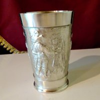 Халба,чаша от калай Мускетари. , снимка 1 - Антикварни и старинни предмети - 33338341