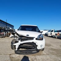 На части Киа Соул Kia Soul 1.6 бензин 2012г. Автомат, снимка 1 - Автомобили и джипове - 43265208