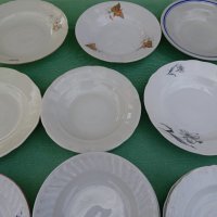 Стар порцелан чинии 12 части, снимка 1 - Чинии - 36615287