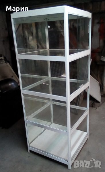 Продавам алуминиева витрина с една огледална страна, снимка 1