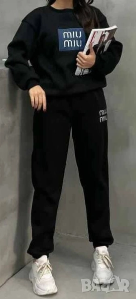 ватиран дамски екип , снимка 1