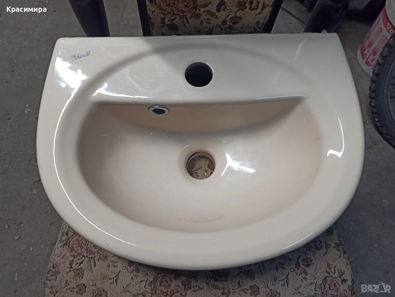 Керамичен умивалник бежов, снимка 1