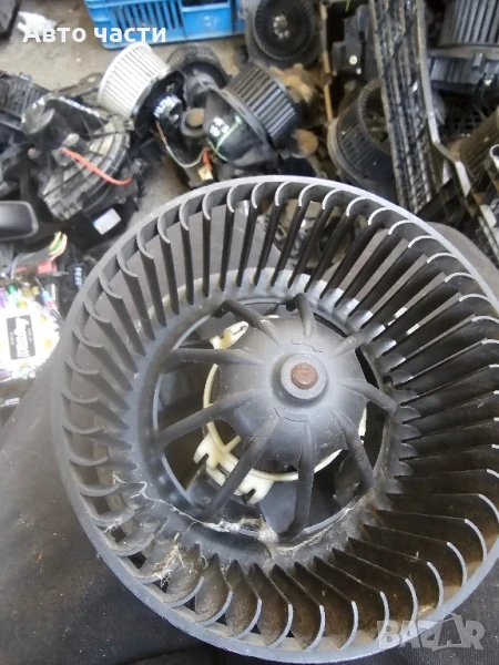 7737061301 f664466k/l Вентилатор за отопление за Renault Megane UK1795589-85, снимка 1