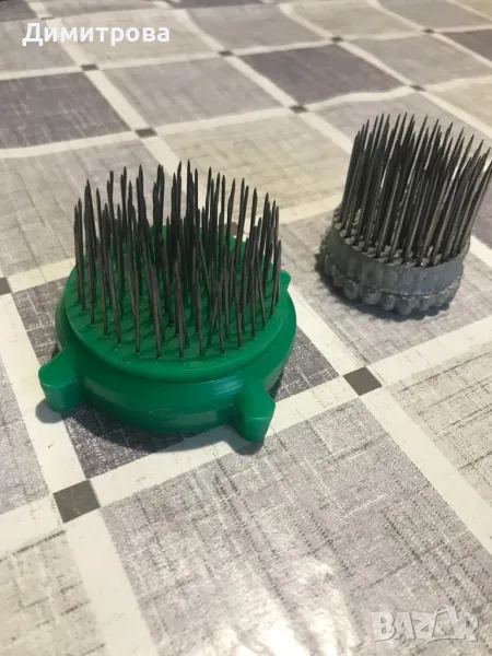 Кензан /бодли/ за аранжиране на естествени цветя, снимка 1