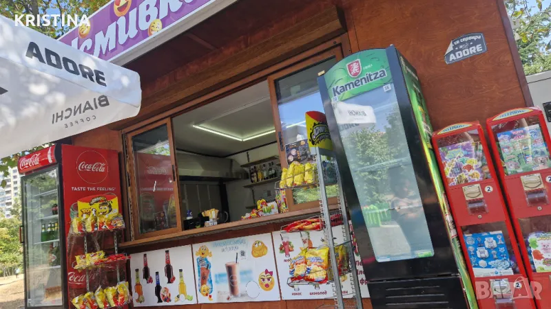 Продавам разработен бизнес павилион каравана с топ локация, снимка 1