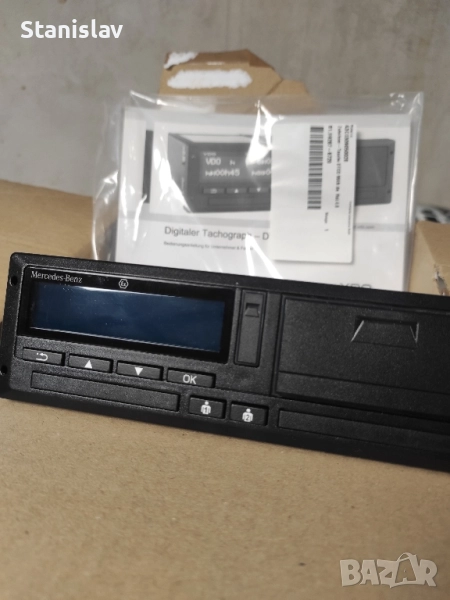 Дигитален тахограф 24V VDO 4.0 Mercedes A0034460433/004, снимка 1
