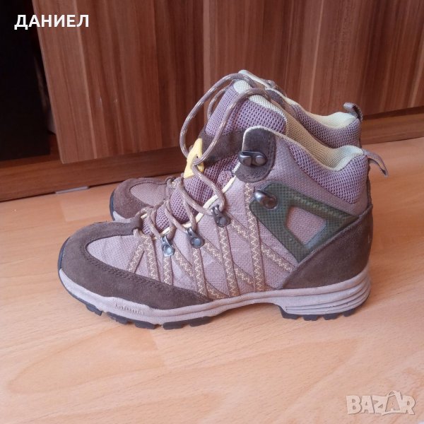 Дамски турестически обувки LAFUMA номер 37.5 , снимка 1