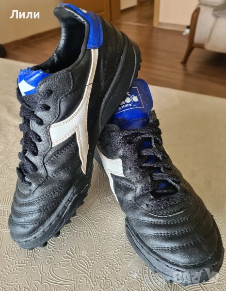 Футболни обувки стоножки 38 номер, снимка 1