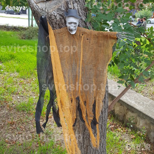 3141 Висяща украса за Хелоуин Череп с дрехи, снимка 1