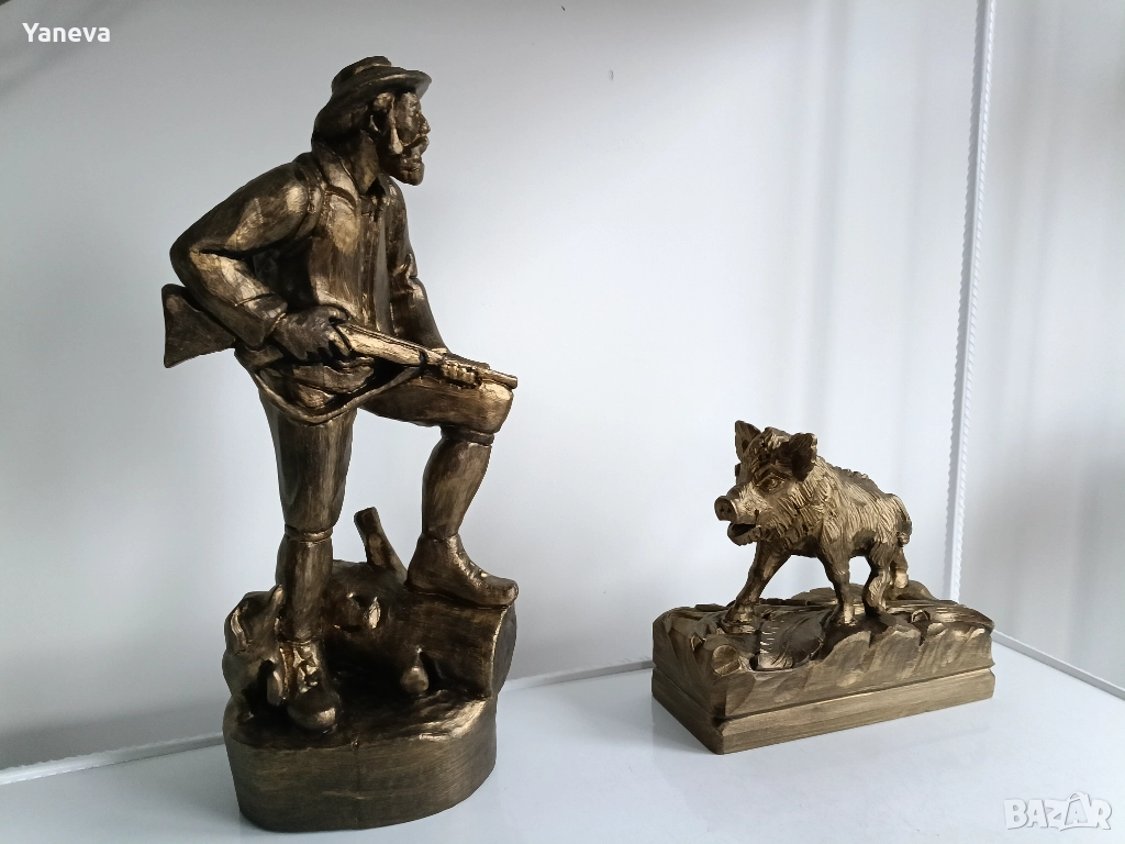 Хемингуей на лов, авторска дърворезба. , снимка 1