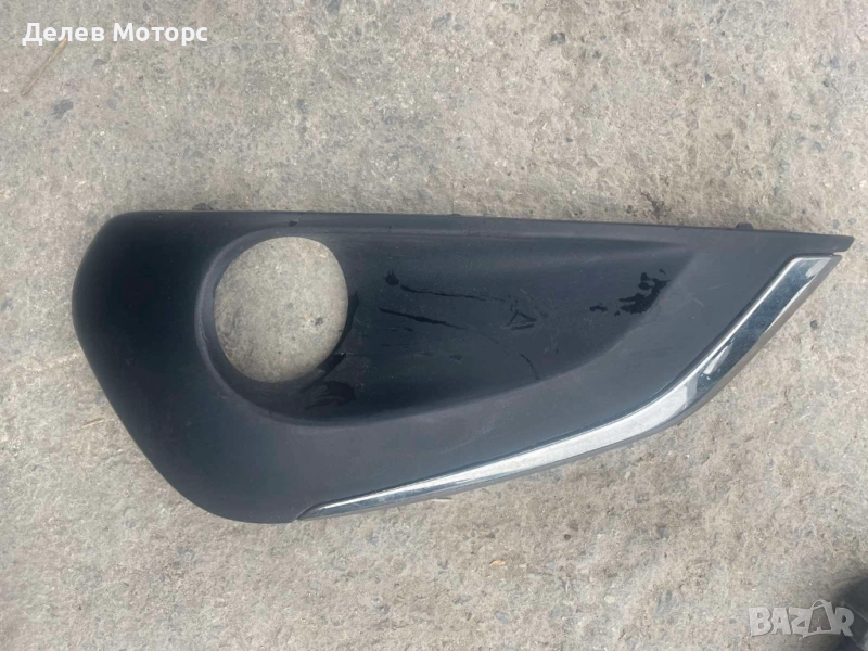 9810729877 лява хромирана решетка от предна броня от Пежо 208 1.2i VTi, 82 кс., 5 ск., 2019г., снимка 1