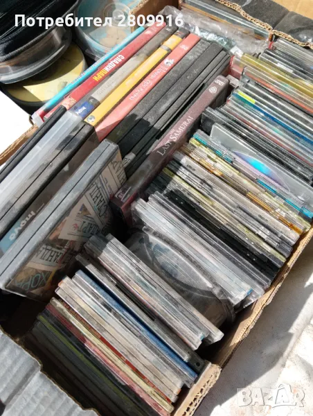 Над 300бр. дискове, снимка 1