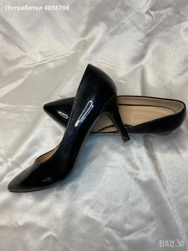 Черни лачени токчета, снимка 1