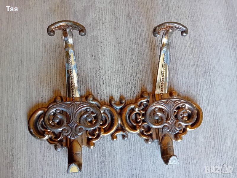 Закачалка за стена , снимка 1