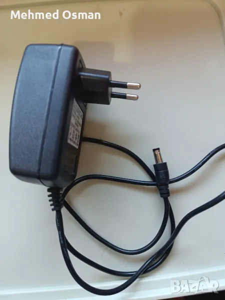 зарядно 24в 1а, снимка 1