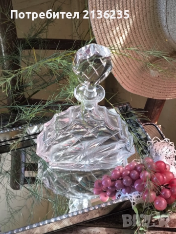 Кристална гарафа Бохемия, снимка 5 - Антикварни и старинни предмети - 51706658