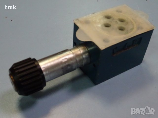 хидравличен разпределител BOSCH 081WV06P1V1012WS024/0000, снимка 6 - Резервни части за машини - 35033207