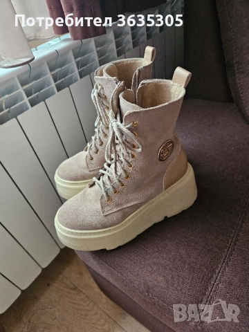 Боти от естествен велур и кожа със топъл хастар.Обути само веднъж, снимка 6 - Дамски боти - 52788141