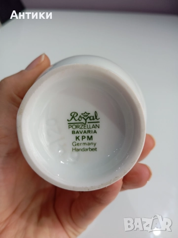 Стара порцеланова ваза , снимка 2 - Вази - 52661654