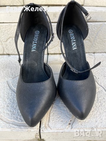 Страхотни обувки, снимка 2 - Дамски обувки на ток - 43051135