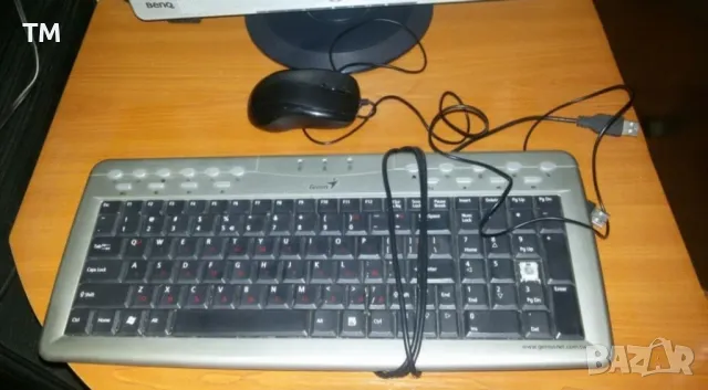 Монитор "Beng"17 инча+ подарък-клавиатура + мишка, снимка 4 - Монитори - 47546086