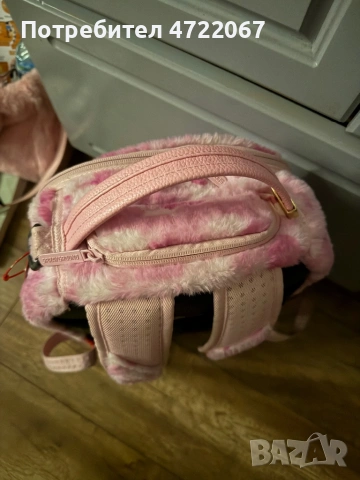 раница Sprayground pink fur, снимка 4 - Чанти - 53261464