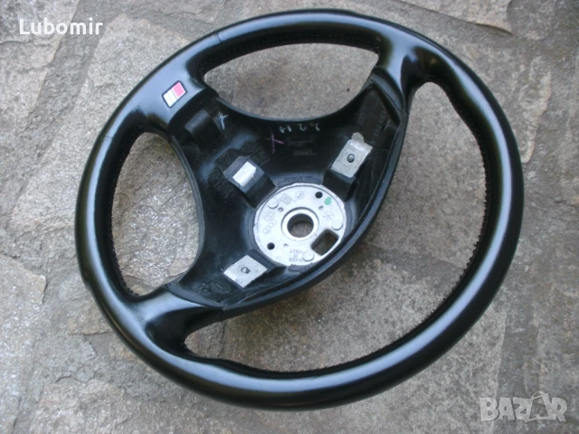 Трилъчев волан Audi A4,A6,A3,TT - S Line - кожен !, снимка 4 - Аксесоари и консумативи - 51019968