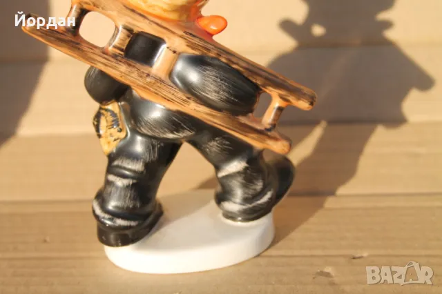 Немска фигурка ''Goebel'', снимка 7 - Колекции - 47805441