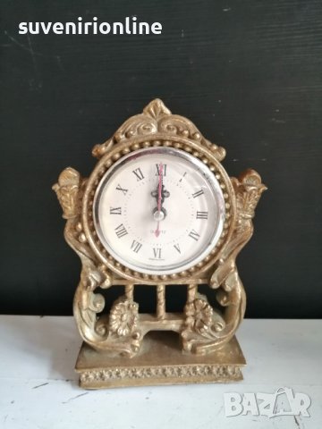 стар часовник на батерия с гипсова рамка, снимка 1 - Декорация за дома - 40497072