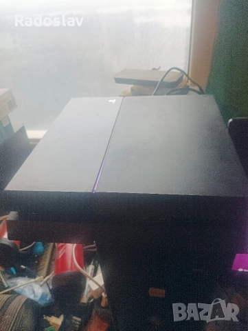 продавам го със една игра чостика има калъв