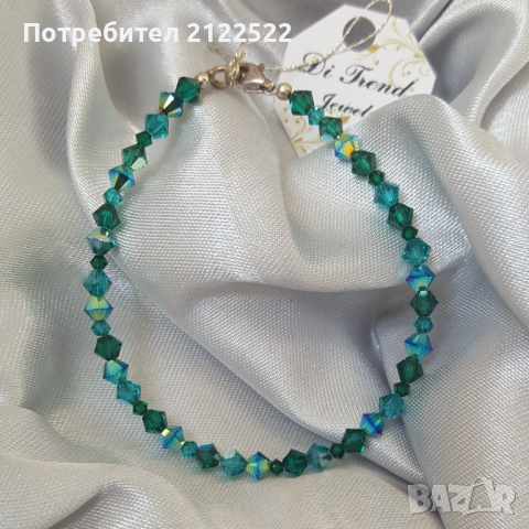 Гривни от Swarovski Crystals, снимка 9 - Гривни - 36407140