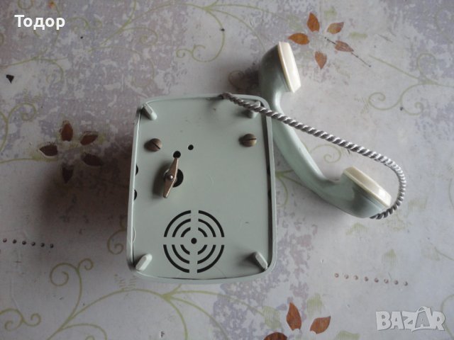 Невероятна бакелитова музикална играчка телефон TN, снимка 3 - Музикални играчки - 43197990