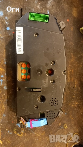 Километражно табло за Шкода Октавия 1U1 919 034 L / 110.008.928/001, снимка 2 - Части - 52792370