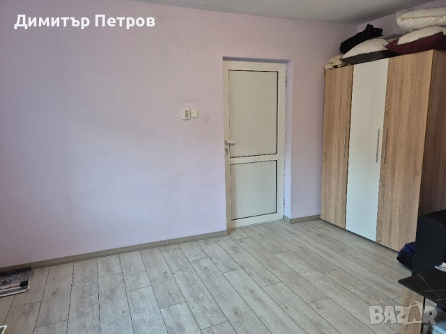 Самостоятелна къща на ул. Илинден, снимка 7 - Къщи - 51803869