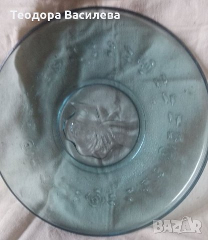 Чашка и десертна чиния цветно стъкло, снимка 3 - Сервизи - 33624920