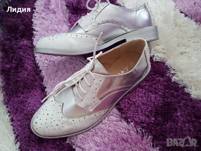 Есенни бели дамски стилни  обувки със връзки , снимка 6 - Дамски ежедневни обувки - 37656136