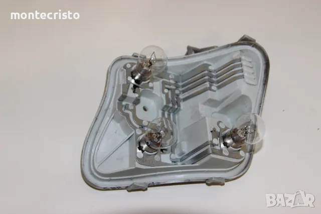 Дясна платка стоп Audi A3 8P Sportback 5 врати (2003-2008г) десен ламподържач / 8P4945258, снимка 1