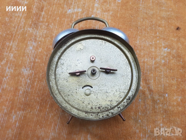 Часовник будилник KIENZLE , снимка 4 - Антикварни и старинни предмети - 53419257