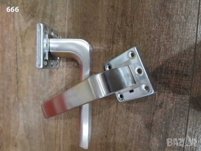 Дръжки за интериорни врати , снимка 3 - Интериорни врати - 52896331