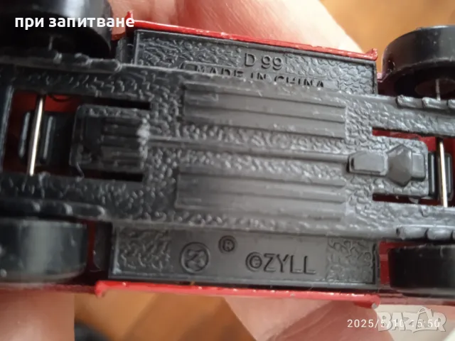  Метални колички, 1/64, Toyota Rav 4 и пикап, снимка 9 - Колекции - 50232263