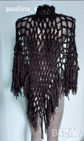 Три различни броя пончо / Стилна наметка , снимка 16 - Палта, манта - 33295953