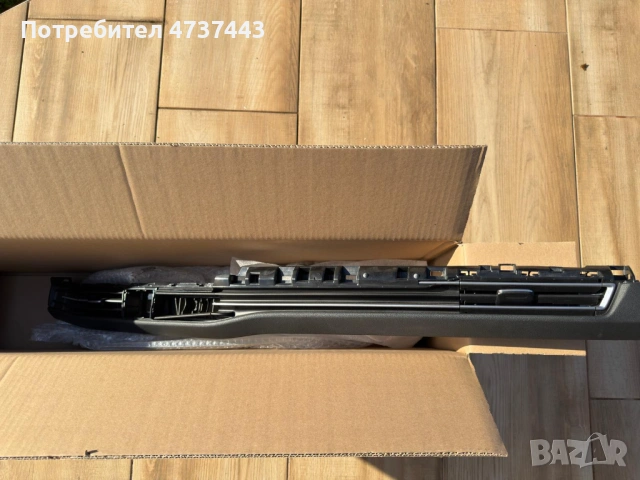 Централна въздуховодна решетка за Volkswagen Golf 8