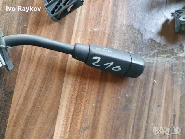Ключ, главни светлини MERCEDES, В210  2105400144, снимка 2 - Части - 49140849