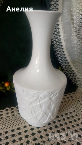 Edelstein Bavaria бисквитен порцелан Ваза, снимка 2 - Вази - 53175124