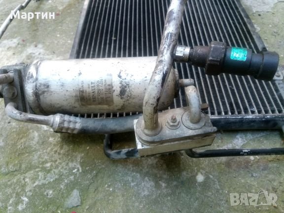 Радиатор за климатик + климатични тръби за Рено Меган Сценик в Части в ...
