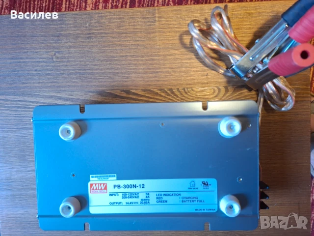 Интелигентно зарядно за оловен акумулатор, снимка 2 - Друга електроника - 51333636