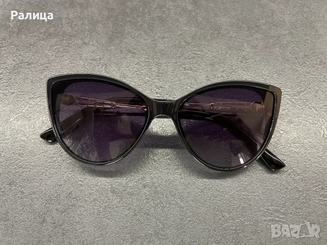 Черни слънчеви очила