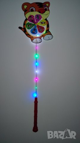 Мече с ветрило на светеща пръчка , снимка 1 - Кукли - 22130399